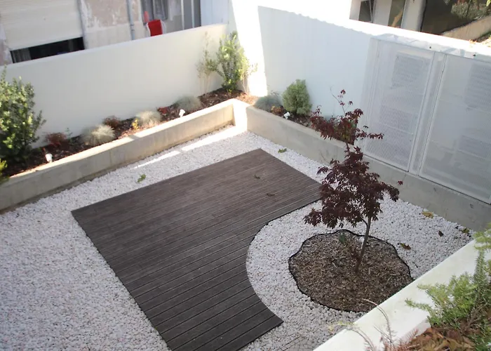 Historic Hideaway 阿威罗